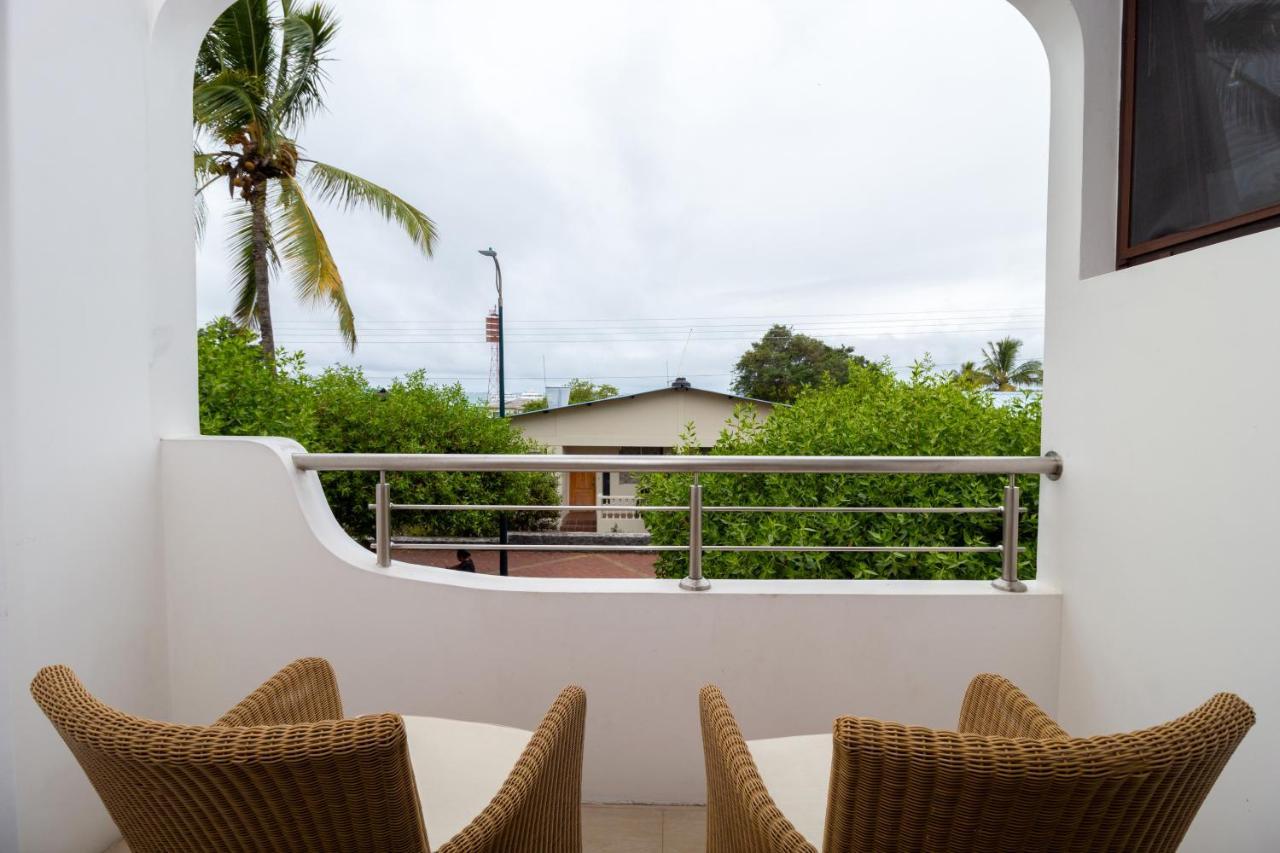 Galapagos Apartments - Bay View House Puerto Ayora  Ngoại thất bức ảnh